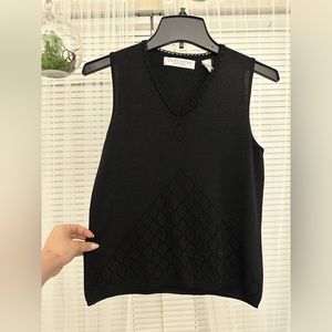 Beautiful Valerie stevens blak beaded top